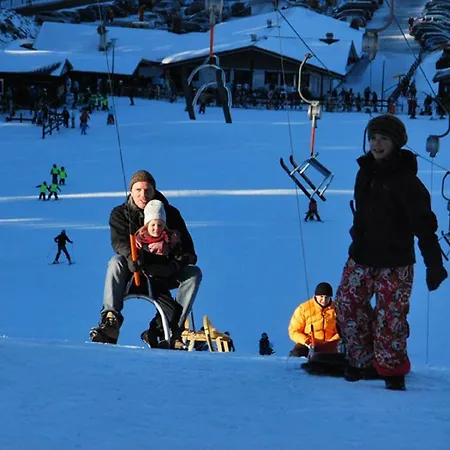 Lägenhet Welcome In - 57-s Mit Balkon, 200 M Von Der Skipiste Entfernt *