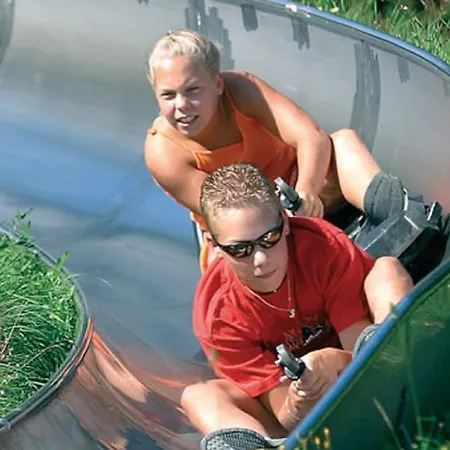 Welcome In - 57-s Met Balkon, 200m De Skipiste Apartment Winterberg