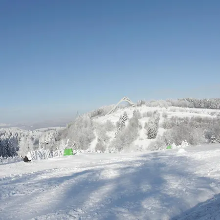 Welcome In - 57-s Mit Balkon, 200 M Von Der Skipiste Entfernt Апартаменти